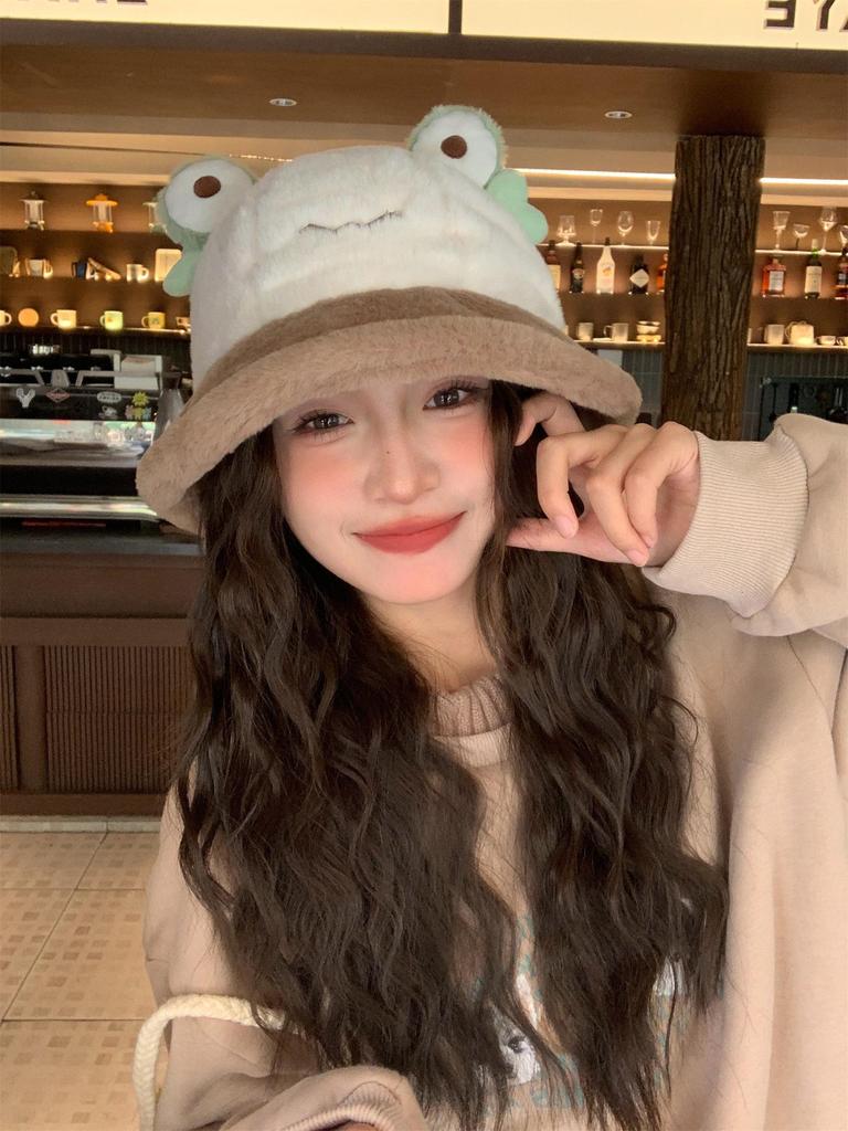 Теплая шляпа-ведро контрастного цвета с лягушкой на осень/зиму 2024 года — модная и милая шляпа-тазик с большой окружностью головы