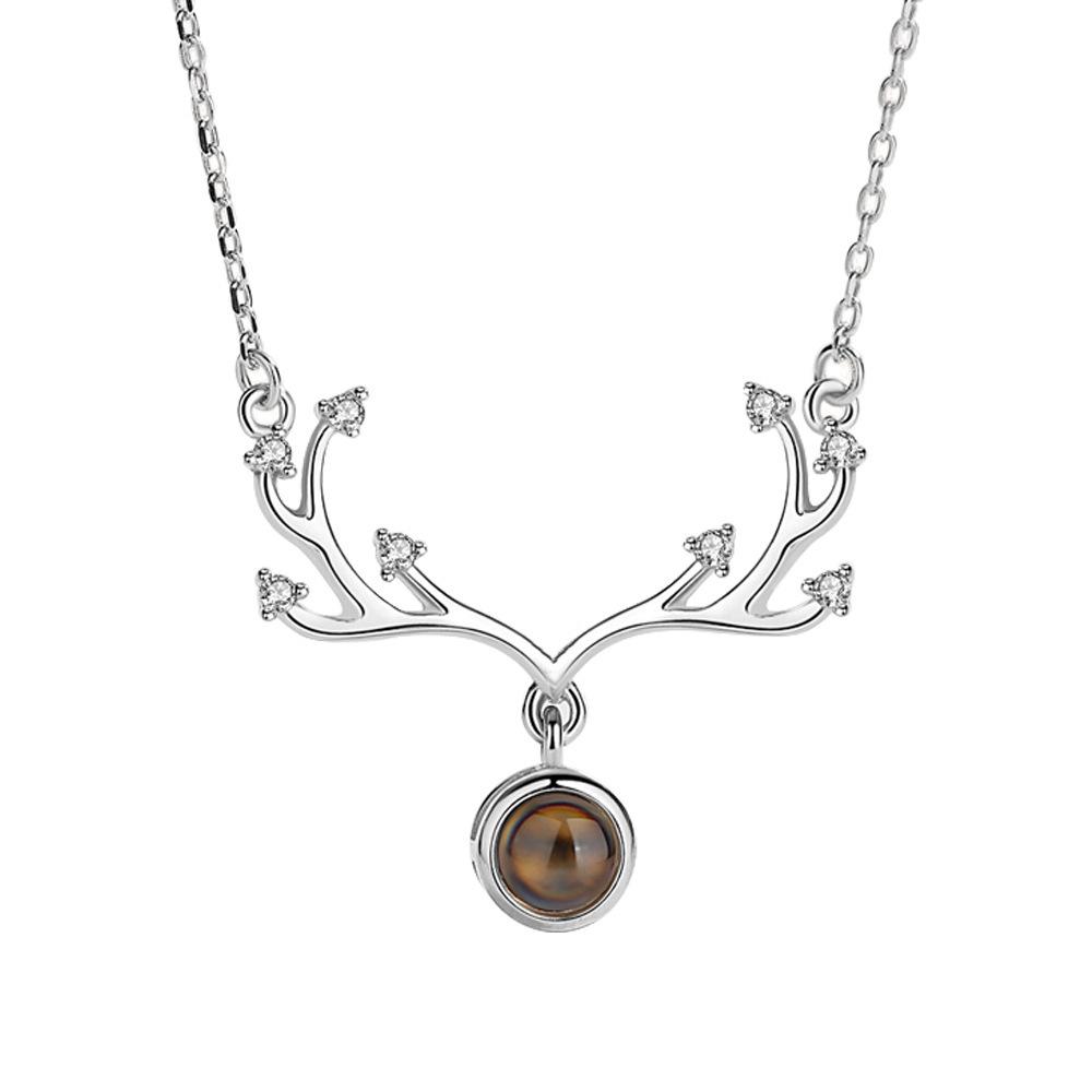 Yi Lu имеет ваше ожерелье Женское 100 языков Я люблю тебя Ключица Цепь Проекция Рога Ожерелье