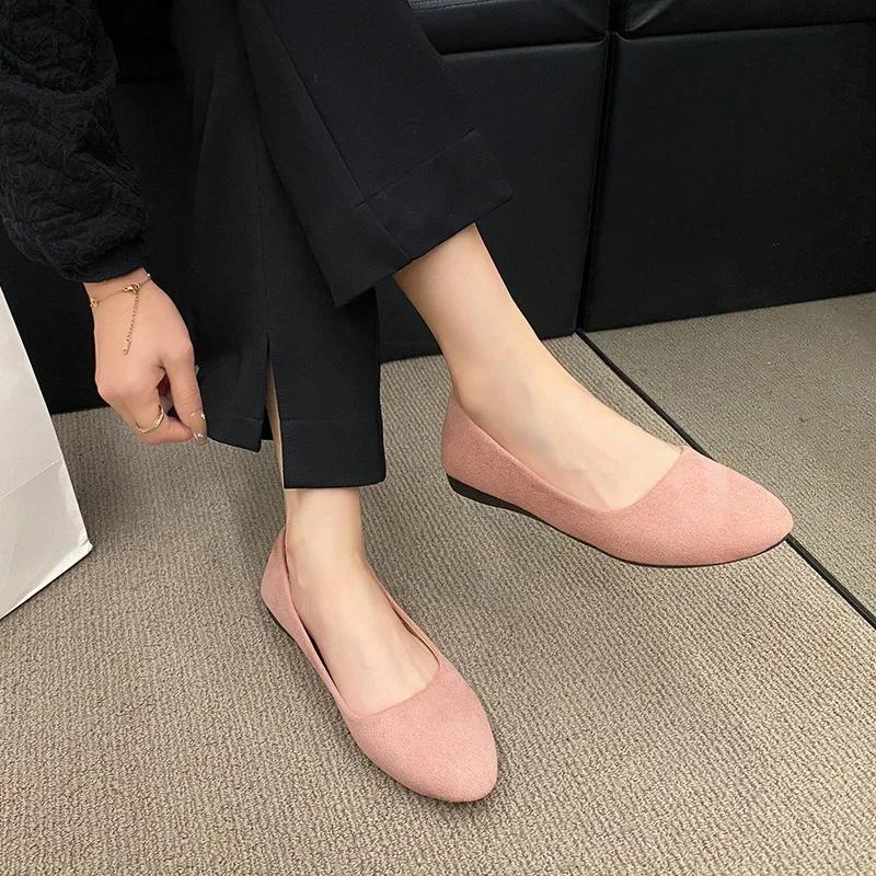 2024 Новый стиль Женские туфли на плоской подошве Slip on Flat Shoes Женские туфли-лодочки цвета конфет Черные лоферы из искусственной замши Женские балетки