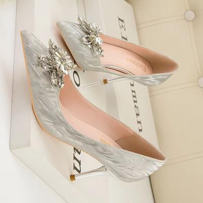 Мода 2025 Новейшие туфли с пайетками Хрустальная пряжка Высокие каблуки Женские туфли-лодочки Острый носок Женские Хрустальные Вечерние Свадебные туфли для женщин