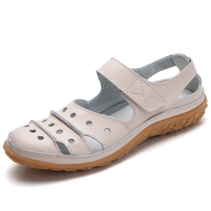 Hole Shoes Women's Sandals Large Size Hollow Leather Mother Shoes Women's Single Shoes Breathable Beach Shoes Casual Women