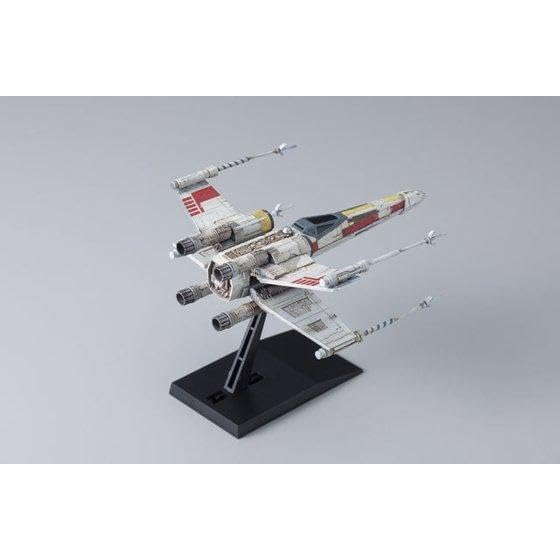 BANDAI SPIRITS Star Wars Vehicle Model 002 Starfighter Plastic Model X-Wing Pre-Colored