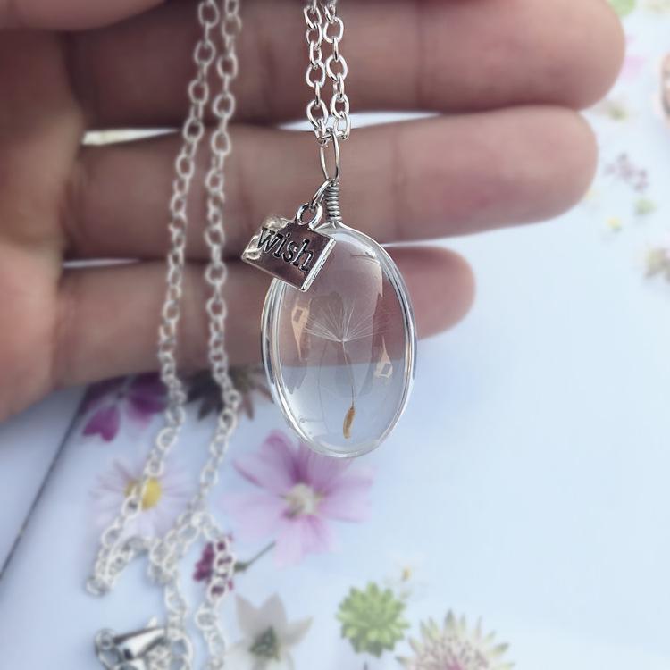 Beautiful Dandelion Necklace Eternal Flower Clavicle Chain Male and Female Couples Crystal Dried Flower Glass Ball Pendant Accessories