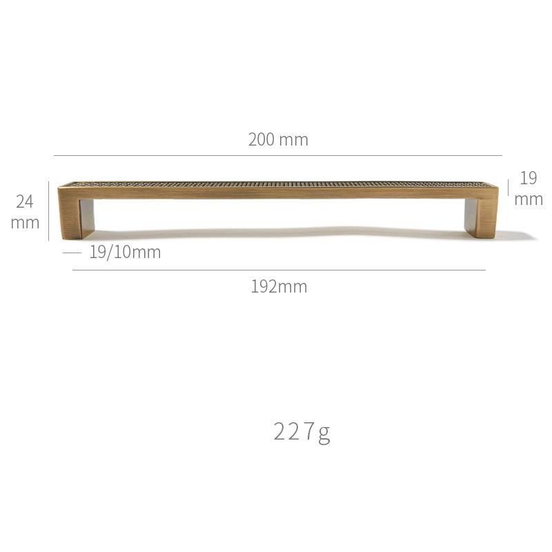 Luxury Brass Drawer Knob Vintage Cabinet Wardrobe Pull Handle Antique Bronze Kitchen Hardware Furniture Drawer Home Renovation