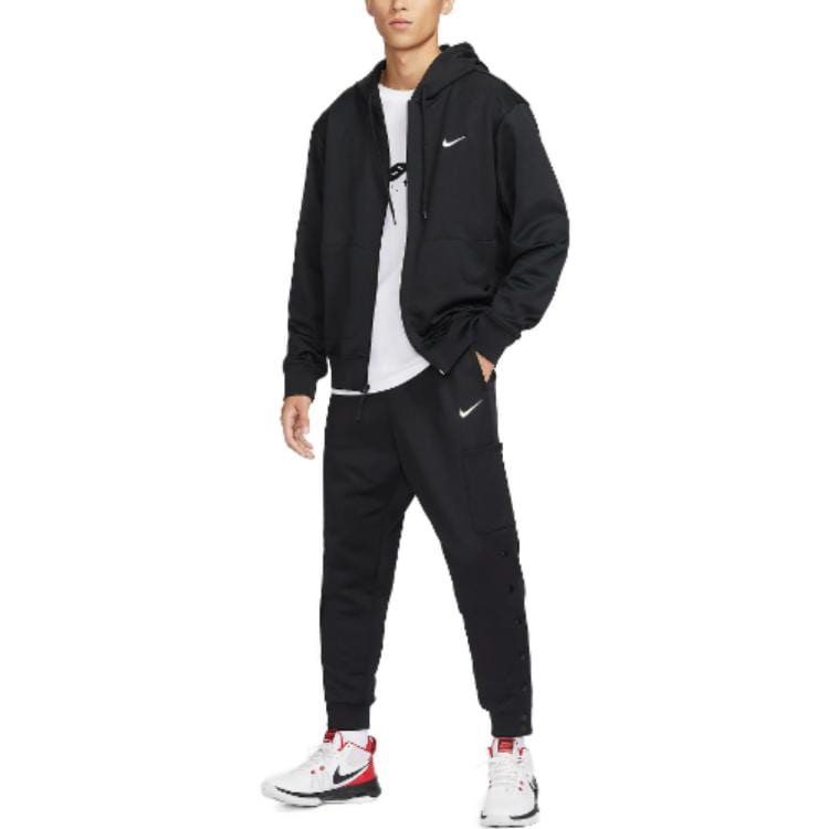 Nike Брюки карго мужские черные умеренные FB7110-010