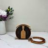 [Б/У] Маленькая шляпная коробка Classic Monogram Canvas Мини-сумка через плечо - Отличное состояние #BXC7TM