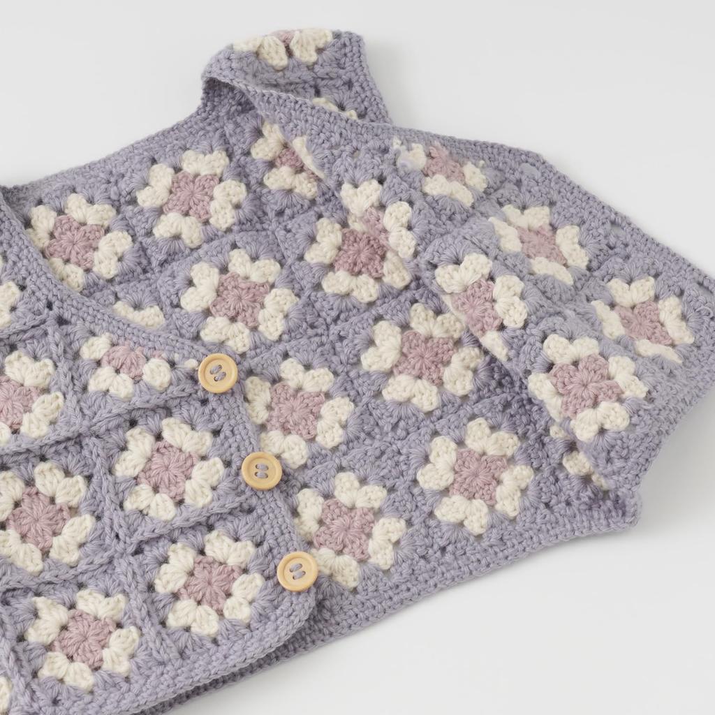 Raw Wool Knitting Kit Motif Connected Baby Vest #4-6B V-Neck (Gray)