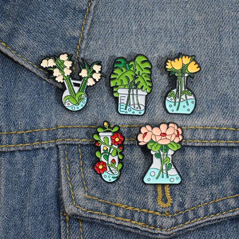 Fresh Flower Metal Brooches In Test Tube Flask Student Schoolbag Decorative Pins Badge Bag Accessories Waist Collar Medal Buckle