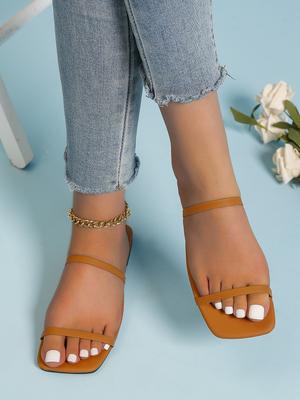 Тапочки женские новые женские туфли квадратный носок слово с крутыми тапочками женские на плоской подошве уличные тапочки женские