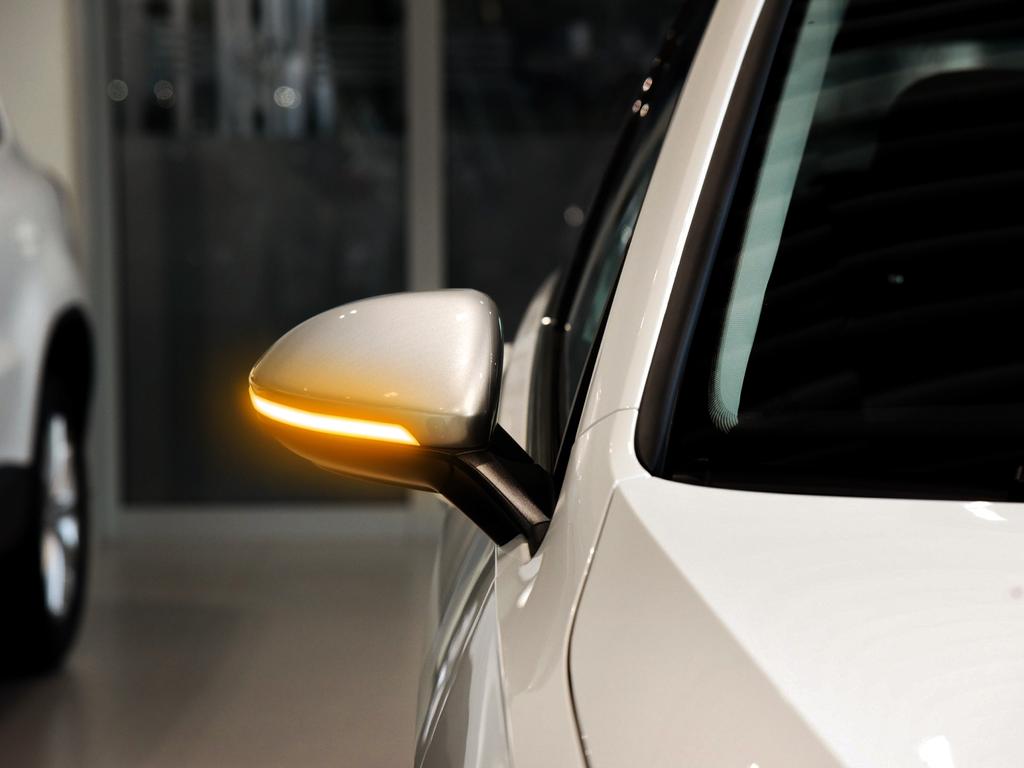 For VW Golf 7 GTI R GTE GTD MK7.5 13-19 Touran Jetta MK7 LED Dynamic Turn Signal Blinker Sequential Side Mirror Indicator Light