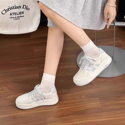 Женская обувь – Кроссовки