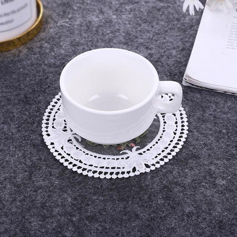 Round Embroidered Style Placemat Heat Resistant Bowls Coffee Cups Coaster For Dining Table Anti-Skid Tea Cup Pads Table Decor
