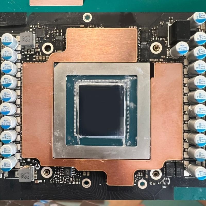 GPU M Copper Heat Sink For Diator Memory Miner 3080ti 3090 3090ti GPU 15-40 Degree Thermal Pad