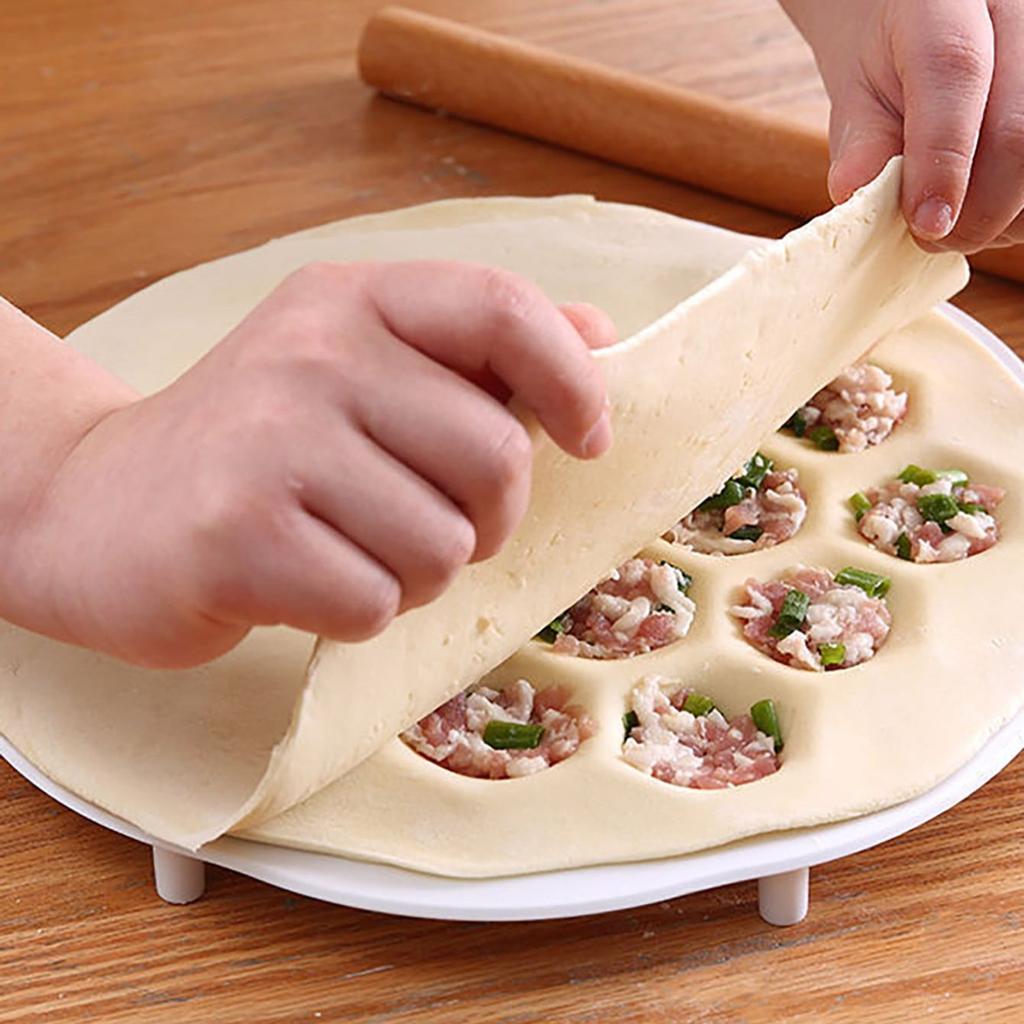 1pc-Kitchen Dough Press Wonton Dumpling Making Mold Diy Pasta Small Tools