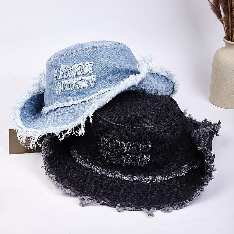 The new western denim bucket hat shows the personality, small face and old mountaineering hat, sunshade design sense, niche basin hat tide