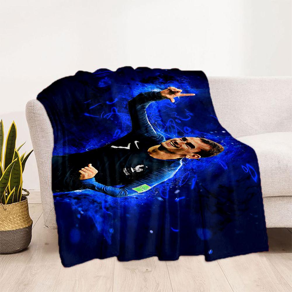 Griezmann's Jersey Blanket Durable Comfort Suitable for Picnics Bed Bedding for All Occasions Playful Design Suitable for Gifting Relatives and Friend
