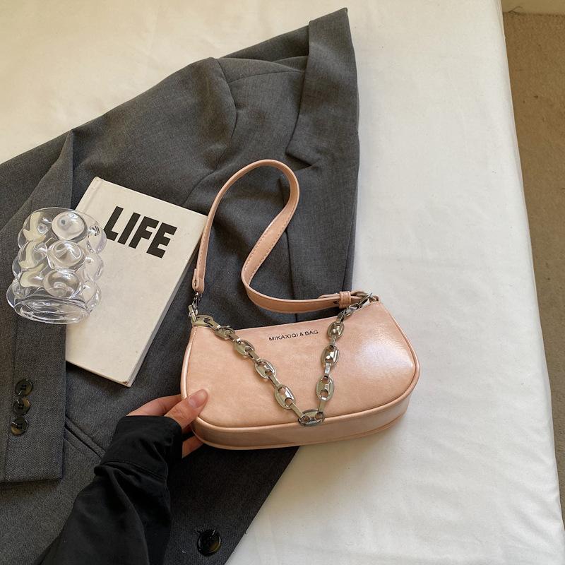 Супер огонь маленькая сумка женская ретро универсальная 2025 новая мода на плечо сумка-мессенджер женская популярная подмышечная маленькая квадратная сумка