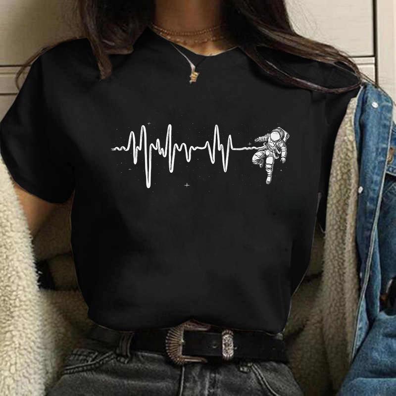 Харадзюку Забавная Эстетичная Футболка Женская Новая Летняя Мода Мультяшный Принт Астронавта Вселенная Космос