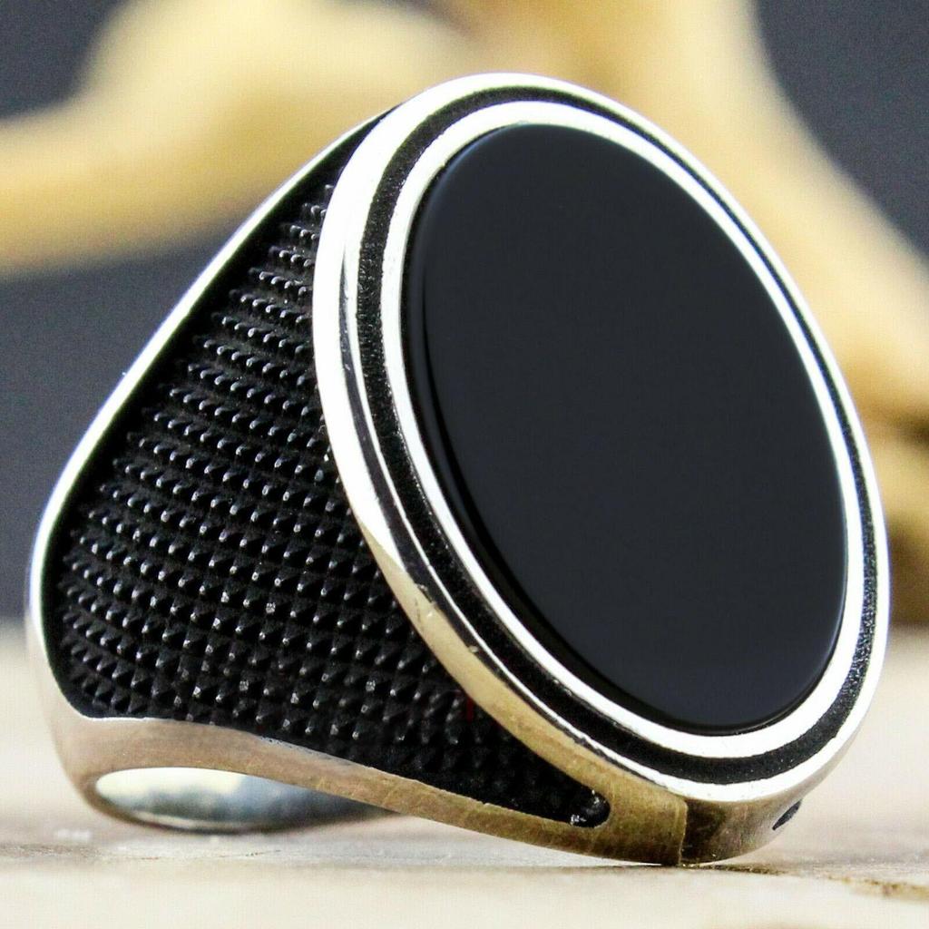 Wei Ya Men's Retro Black Square Agate Pattern Ring - Trendy and Unique Design