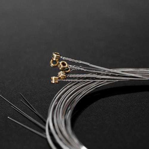 Martin Retro? Acoustic Guitar Strings MM12 Light