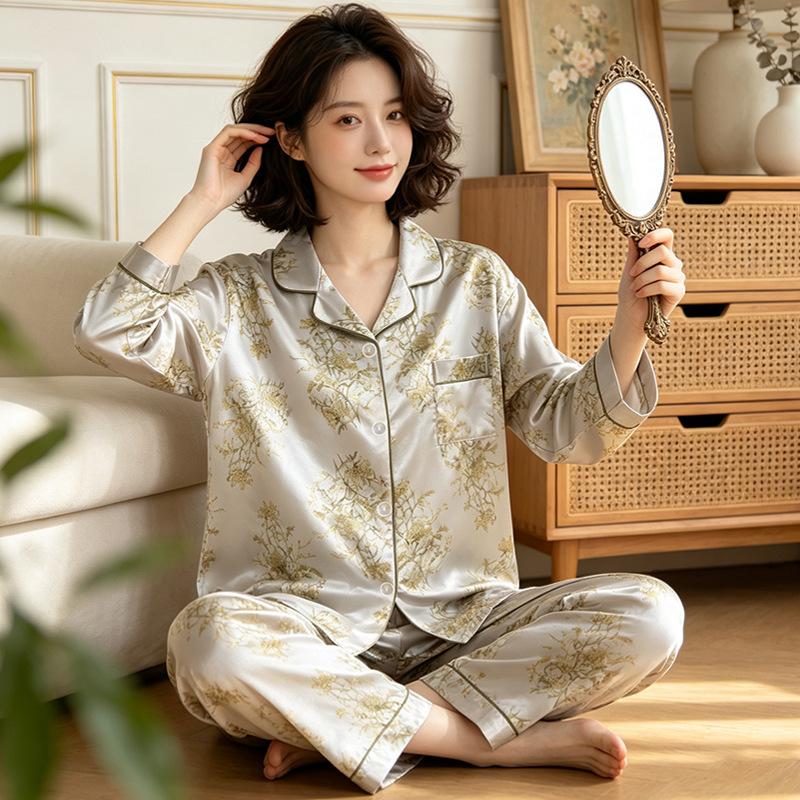 Sweet bear ice silk satin loungewear pajamas women's autumn long-sleeved trousers two-piece set can be worn outside