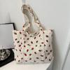 Large Capacity Simple Commuter Women's Tote Bag Tote Bag Strawberry Beach Bag Stylish Multi-functional Shoulder Bag
