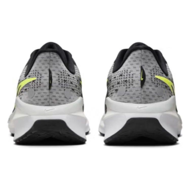 Nike Кроссовки унисекс Vomero 17 Black Volt Светло-Дымчато-Серый Белый FB1309-001