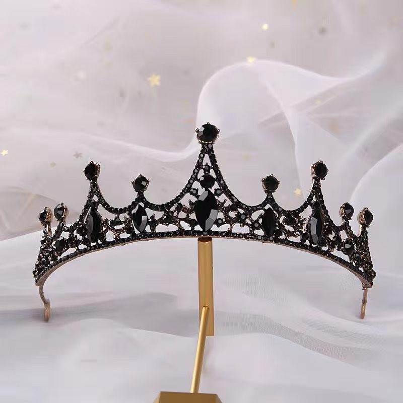 Корона новой невесты сделана из барочного хрусталя и очаровательна. Это красивое свадебное украшение для головы для невест и повязка на голову для дня рождения принцессы.