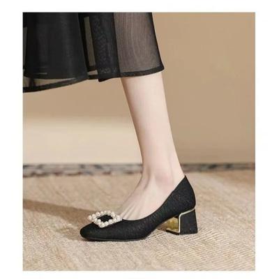 Женские туфли-лодочки Жемчужный толстый средний каблук 2024 Квадратный носок Новая повседневная большая обувь Весна Осень Однотонные кроссовки Мэри Джейн Платформа Свадебные