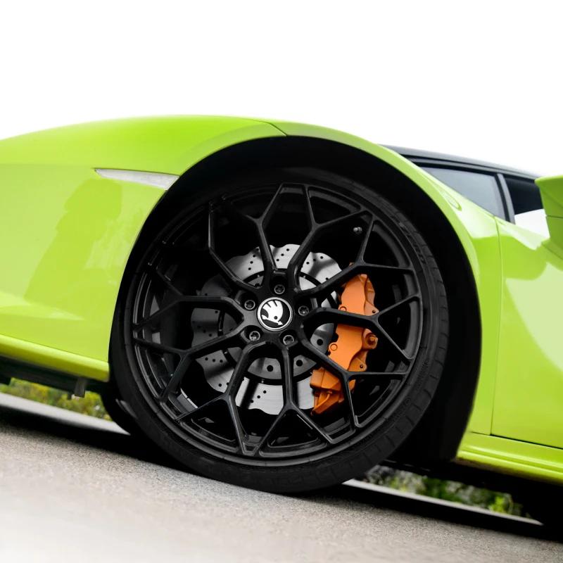 pcs 56mm Car wheel hub cover badge stickers For Skoda Octavia Fabia Kamiq Kapoq Kodiaq Rapid SCALA Superb VRS Car Accessories