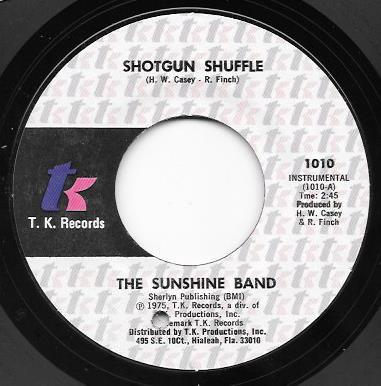 7-дюймовая пластинка SUNSHINE BAND - Shotgun Shuffle 1010 T.K. Пластинки 1975 UK Соул/Фанк Б/У