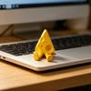 Новинка: Сырная скульптура с подвижными суставами, 3D-печатная забавная фигурка сырного ломтика, фиджет-игрушка для снятия стресса, аксессуары для офисного стола