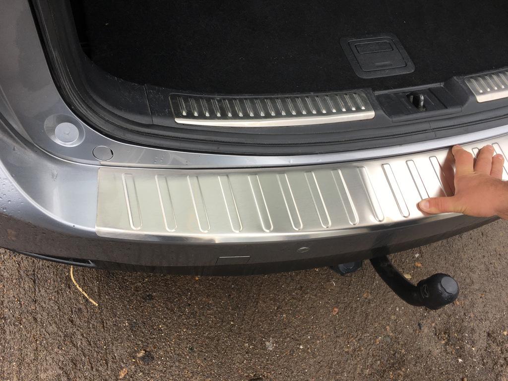 Накладка на задний бампер Carmos (SW, нерж) для Mazda 6 2012-2018 гг