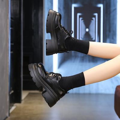 Весенние новые повседневные британские маленькие кожаные туфли с глубоким вырезом, на платформе, с круглым носком, на среднем каблуке, с ремешком, с квадратным каблуком, на толстом каблуке