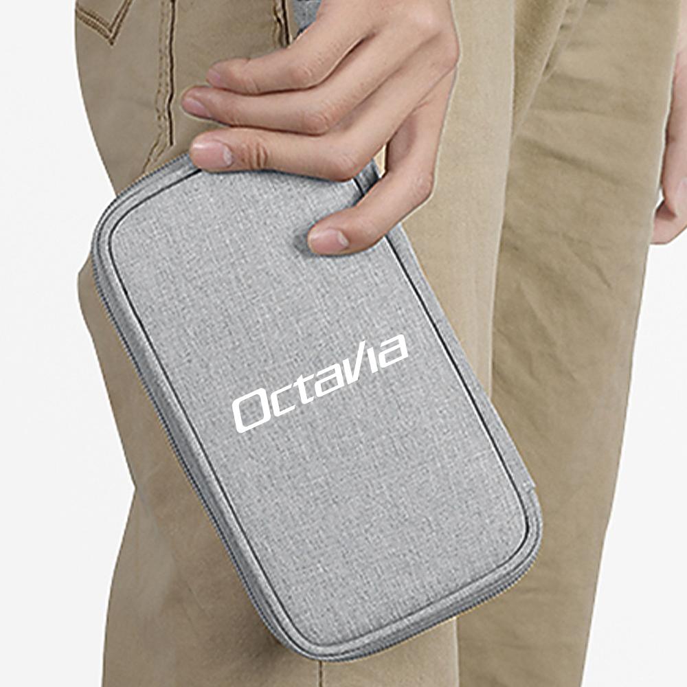 BATB7 Car Travel Organizer Portable Key Case Earphone Storage Bags For Skoda S Octavia A5 3 VII VRS Vision Kodiaq Favorit Rapid Fabia