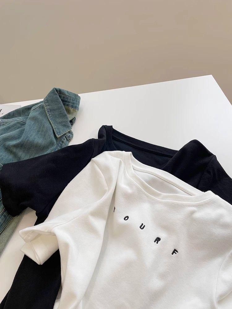 Женская модная футболка с вышивкой и короткими рукавами - Матовая, приталенного кроя, однотонная футболка с круглым вырезом для осени