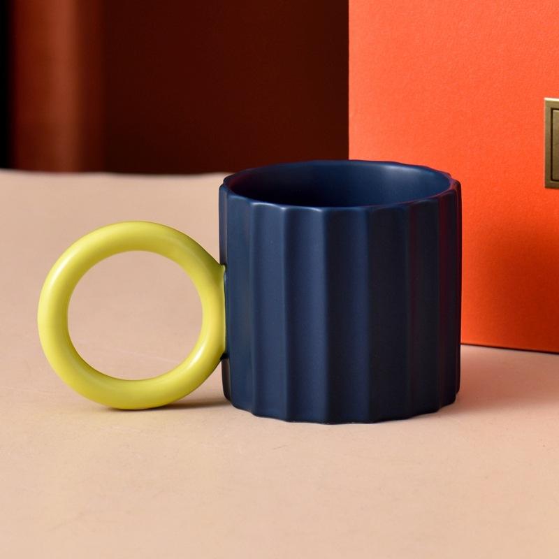 Кружка Ins Style Mug Niche Design Кружка Подарочная коробка Креативная чашка для воды Контрастная чашка для кофе