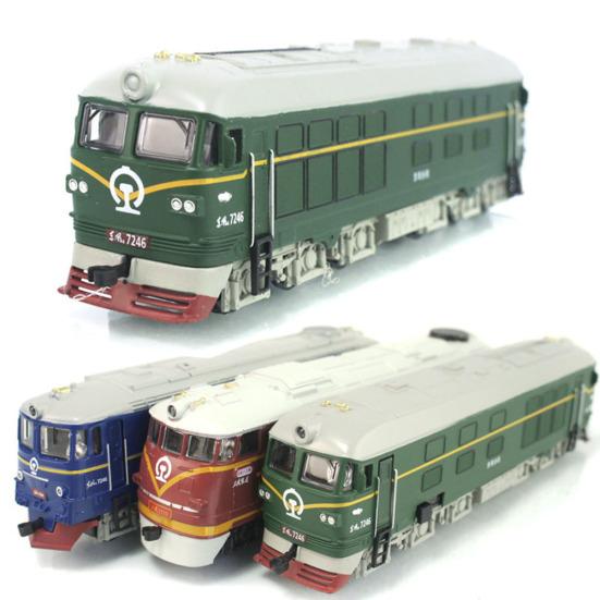 Retro Diecast Dongfeng Locomotive Train Pull Back with LED Sound Kids Toy