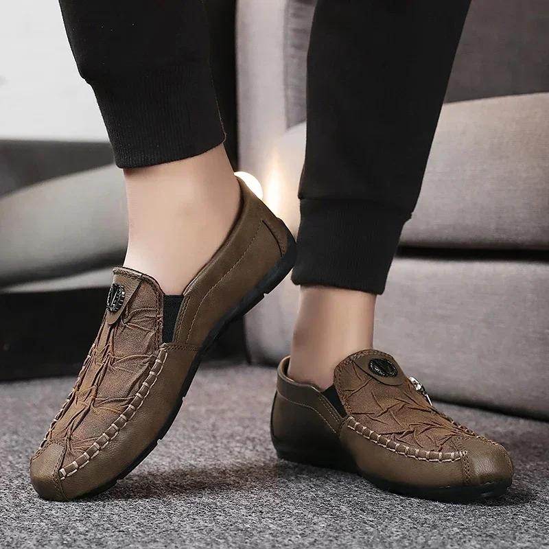 Fashion Leather Men Casual Shoes Outdoor Breathable Walking Shoes Lightweight Mens Loafers Lazy Shoes Soft Sole Male Sneakers