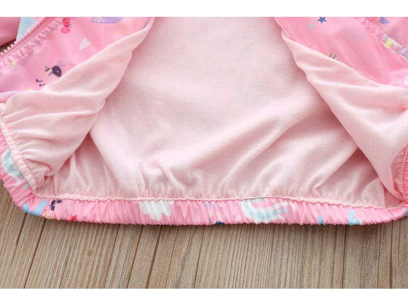 Куртки с граффити весна/лето 2024 для детей: Новая коллекция для детей и малышей