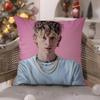 MGK Colson Baker Machine Gun KellyY Наволочка Уютный Диван-кровать Шелковистая элегантная Скрытая молния Декоративная наволочка