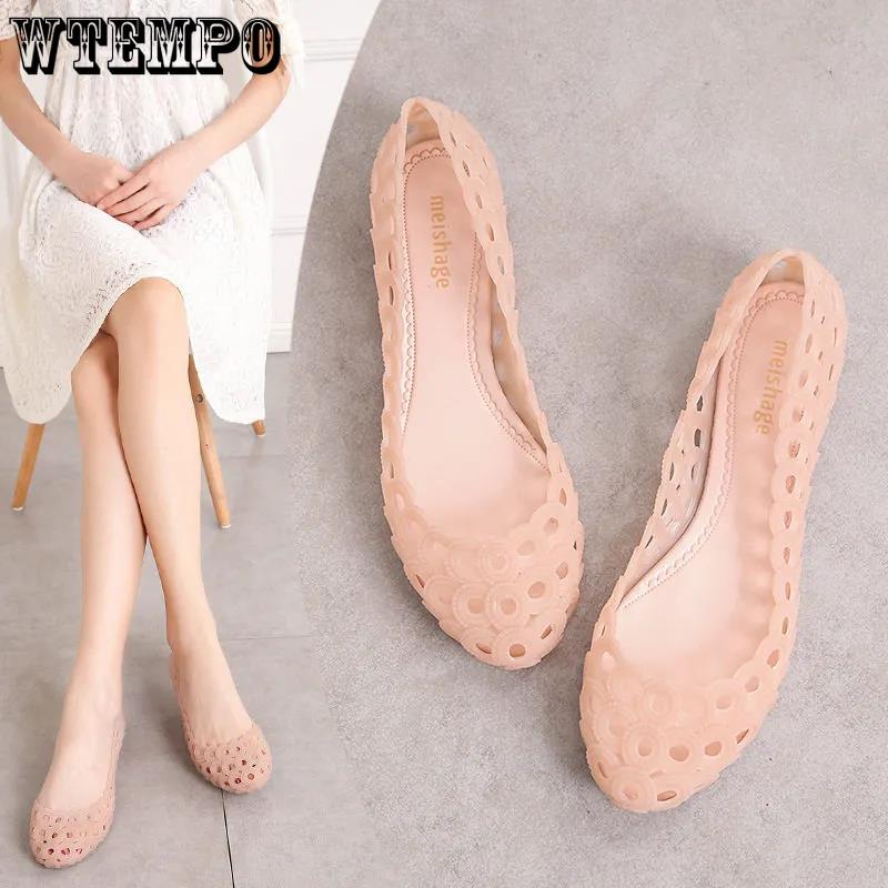 Summer Hollow Nurse Jelly Shoes Ladies Non-slip Flat Beach Shoes Mother Hole Sandals
