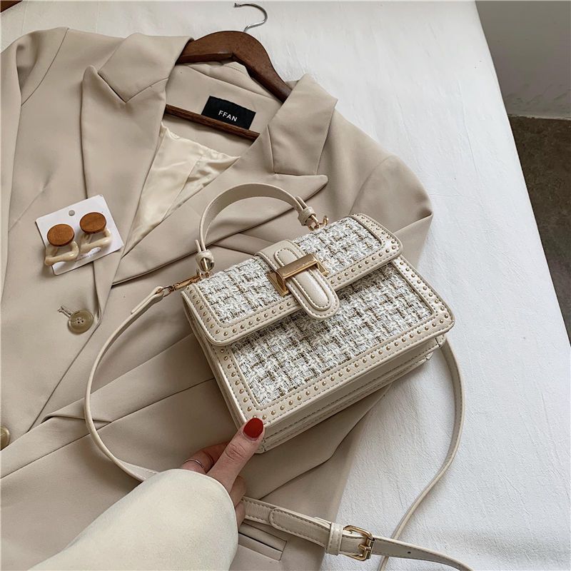 Niche Light Luxury Small Fragrant Style Women's Armpit Bag Senior Sense of Mini Crossbody Bag Simple Versatile Casual Paragraph Shoulder Bags