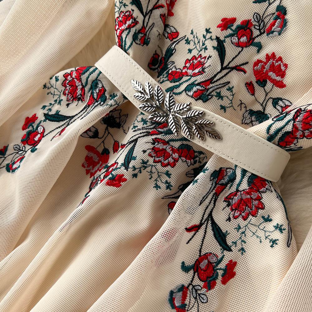 Осеннее платье феи с вышивкой в ​​тяжелой промышленности и бисером, с длинными рукавами, новое элитное женское платье в стиле феи