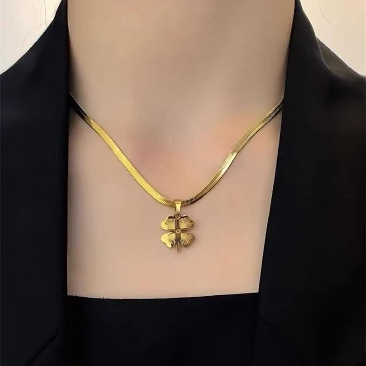 Двустороннее ожерелье из титановой стали с четырехлистным клевером - Стильное, прочное, легкая роскошь