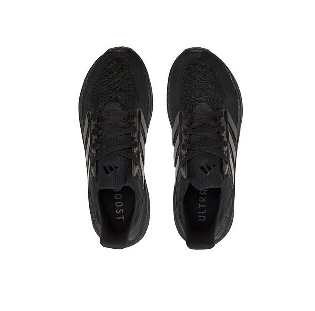 Кроссовки adidas Ultraboost 5