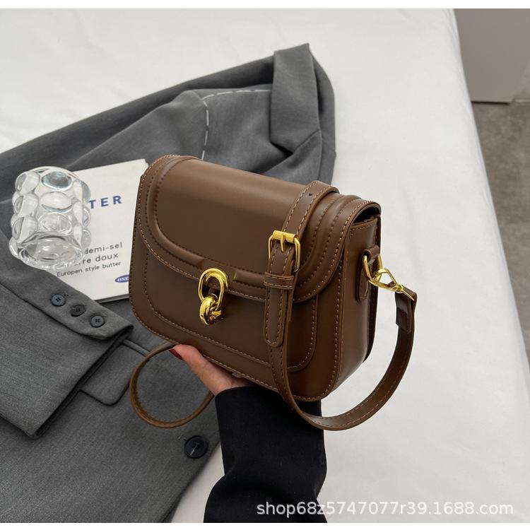 Retro fashion small bag women's 2025 autumn/winter new simple texture small square bag fashion niche Korean shoulder bag