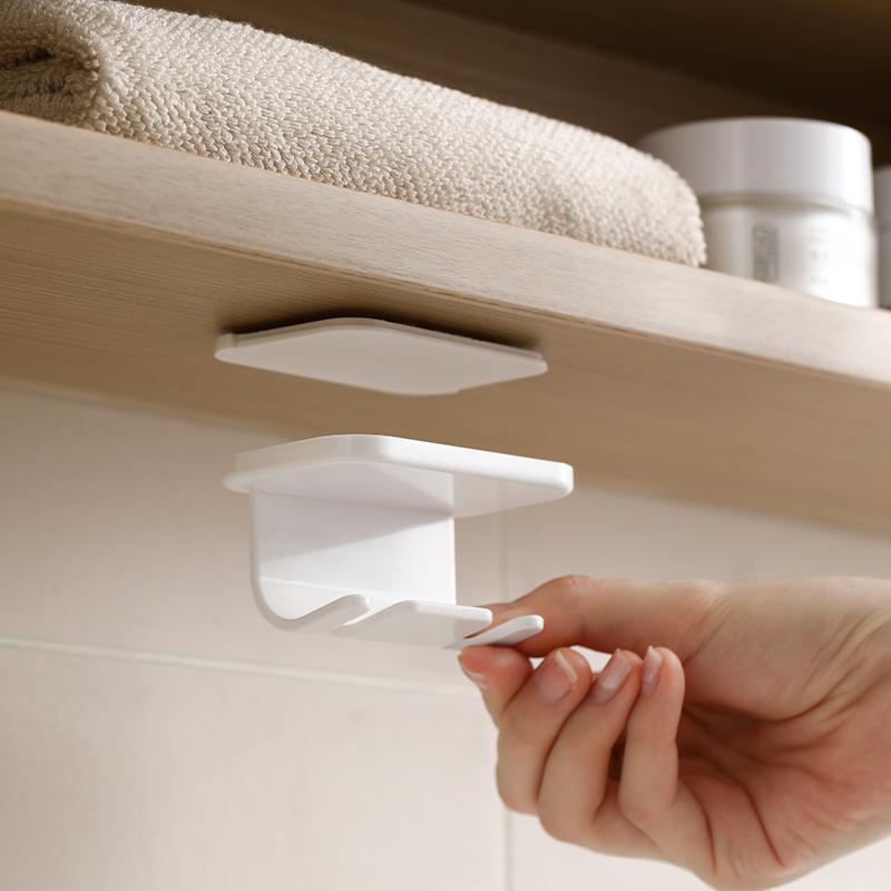 Самоклеящийся съемный держатель зубной щетки для ванной комнаты, настенный держатель для электрической зубной щетки, пластиковый крючок для хранения