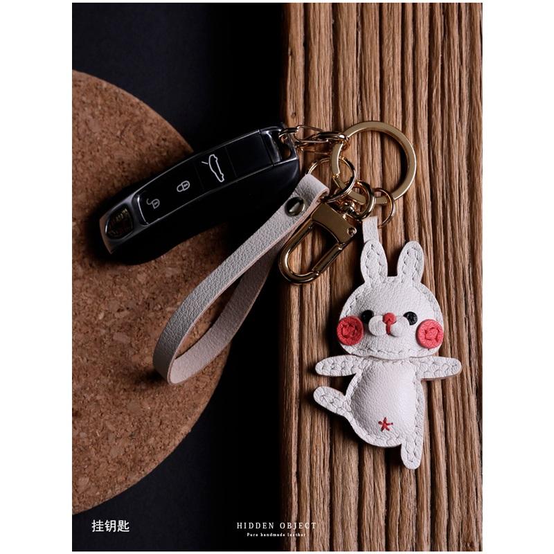 Porte-clés de voiture en cuir véritable fait main par Happy Rabbit créatif et personnalisé accessoire simple pour sac cadeau