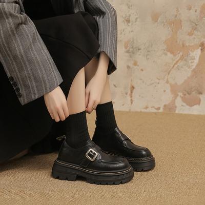 Увеличивающие внутреннюю высоту небольшие кожаные туфли женские в британском стиле 2024 года, новые туфли на платформе в стиле ретро в стиле колледжа, одинарные туфли для детей